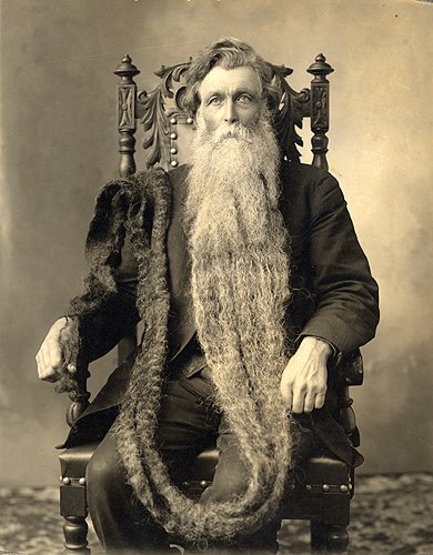 בתמונה: הנס נילסון לנגשט, שיאן הזקן, 1912, ויקיפדיה להרחבה: דאר היום, ארכיון העיתונות