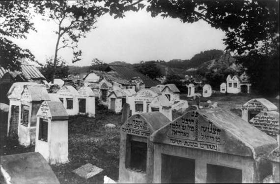 בית הקברות היהודי בוילנה, 1922, ויקיפדיה. | מקור הידיעה: הארץ, ארכיון העיתונות